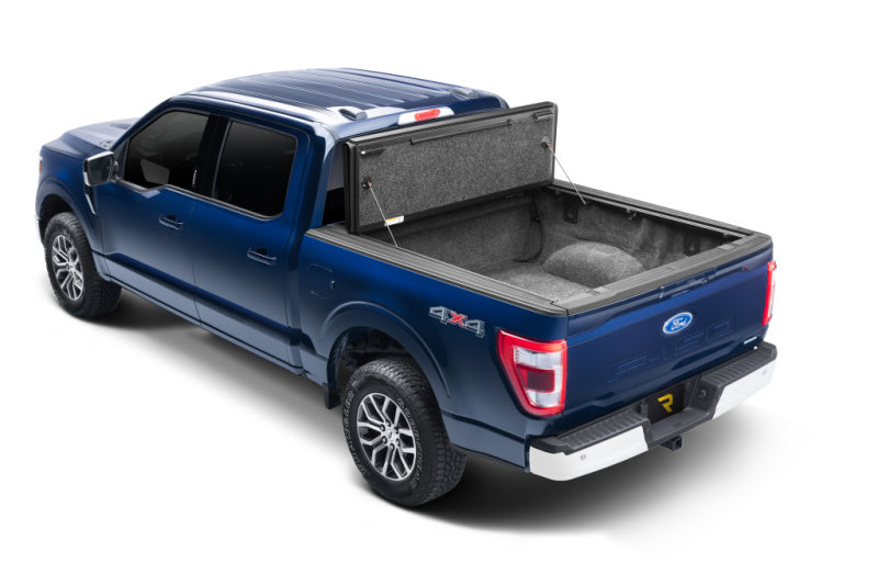Undercover Ultra Flex Bed Cover | Ford F-150 (21-23) / F-150 (24-26) / F-150 Raptor (21-23) / F-150 Raptor (24-26) / F-150 Lightning (22+) (UX22029)