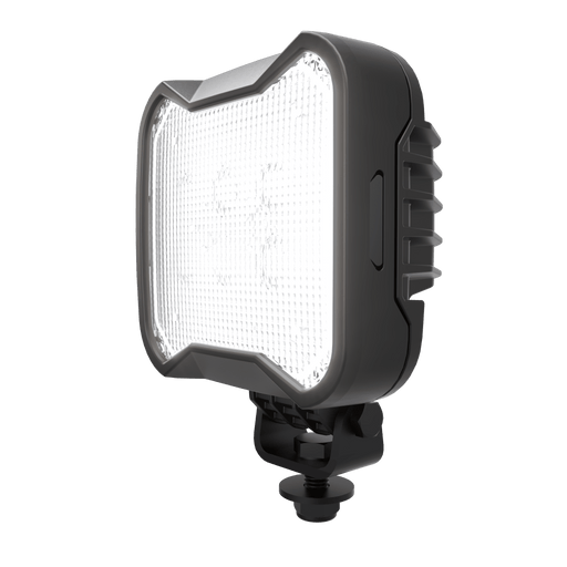 BASEline 1100 eLumen - 12V LED offroad accessory | Iron Ridge Offroad