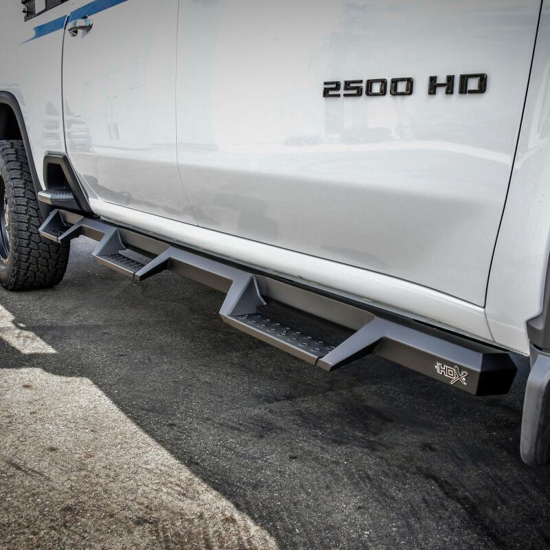 Westin HDX Nerf Bars | Chevrolet Silverado 2500HD / 3500HD / GMC Sierra 2500HD / 3500HD (20-26) (56-534765)