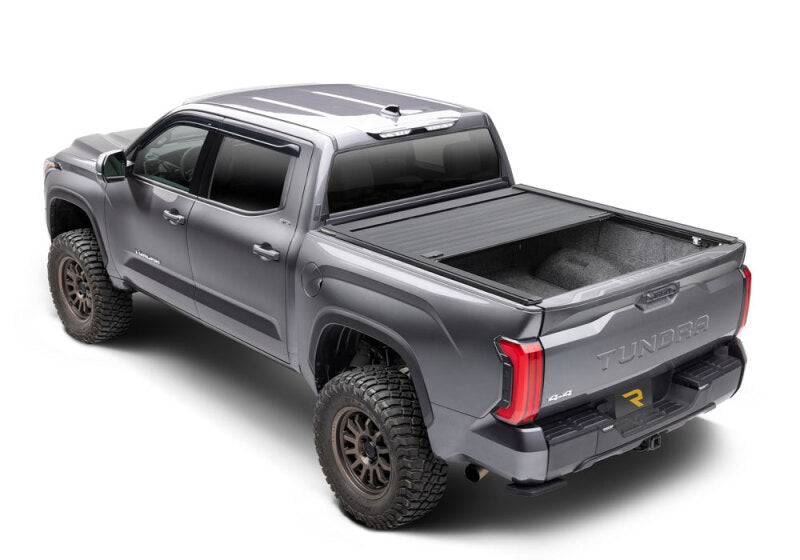RetraxPRO XR Bed Cover w/ Trax Rail System | Toyota Tundra (22-26) (T-80863)