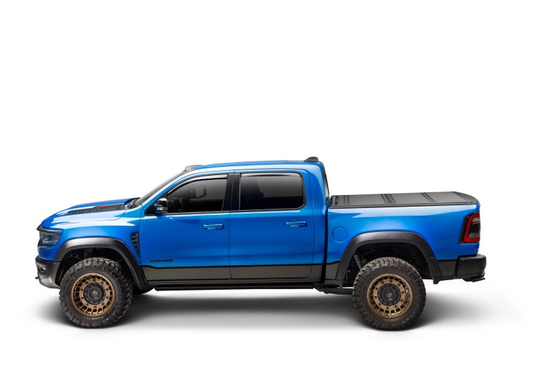 Extang Endure ALX Tonneau Cover | Chevrolet Silverado 1500 / GMC Sierra 1500/2500HD/3500HD (19-26) (80457)