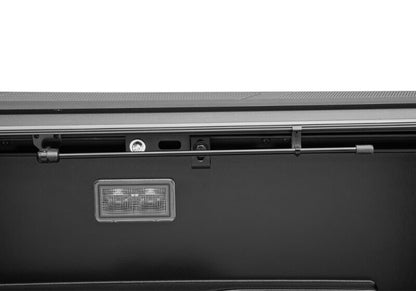 BAK 16-20 Toyota Tacoma 6ft Bed BAKFlip G2