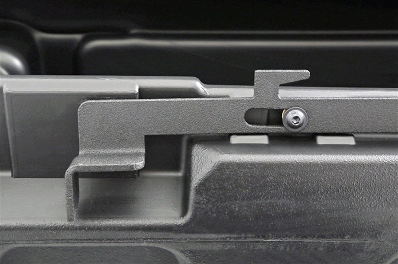 Dee Zee Universal Full Size Crossover Tool Box | Ford Ranger (19-26) (DZ6170P)