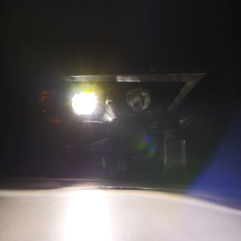 AlphaRex LED Proj Headlights | Toyota 4runner/Lexus GX460 (14-20) LUXX Series (880849)