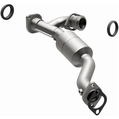 Magnaflow Conv 96-08 Montero Sport/JL Front Cat | Mitsubishi Montero Sport, Jeep Wrangler JK (50138)