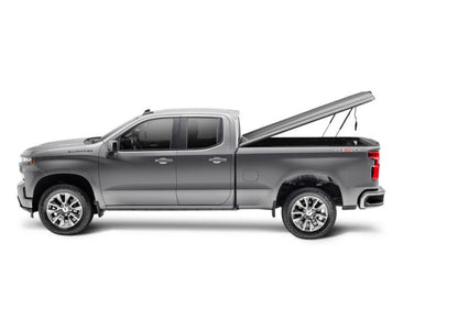 UnderCover Elite LX Hard Tonneau Cover | GMC Sierra 1500 / Sierra AT4 (19-26) (UC1208L-G7C)