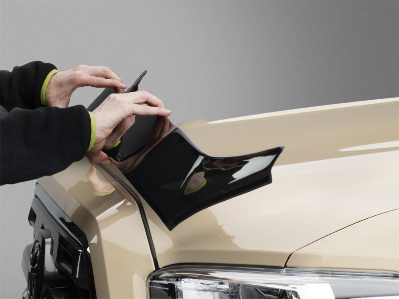 WeatherTech 2015+ Chevrolet Colorado Hood Protector | Chevrolet Colorado (55009)