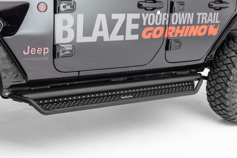 Go Rhino Dominator Extreme D1 Side Steps | Ford Bronco (21-26) (D10073T)