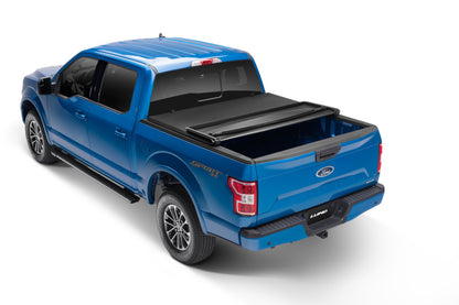 Lund 19-23 Ford Ranger (6ft Bed) Genesis Tri-Fold Tonneau Cover | Ford Ranger (19-26) (950113)