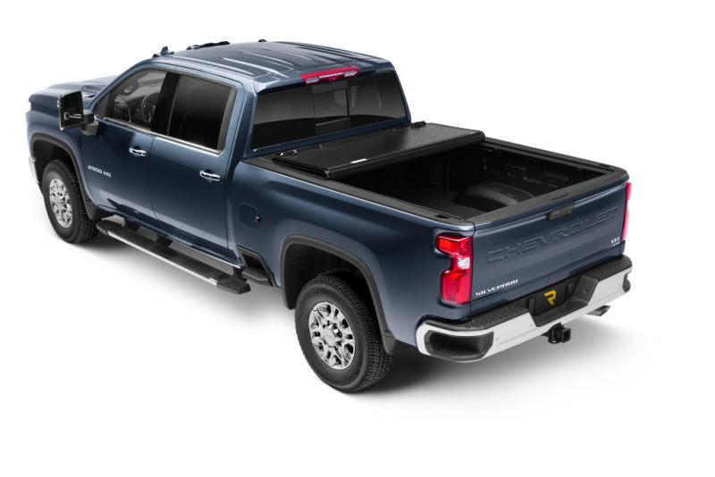 Undercover ArmorFlex Hard Folding Tonneau Cover | Chevrolet Silverado 2500HD / 3500HD / GMC Sierra 2500HD / 3500HD (20-26) (AX12026)