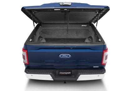 Undercover Tonneau Cover | Ford F-150 (22-26) Lightning & 23-24 F-150 (UC2208L-EA)
