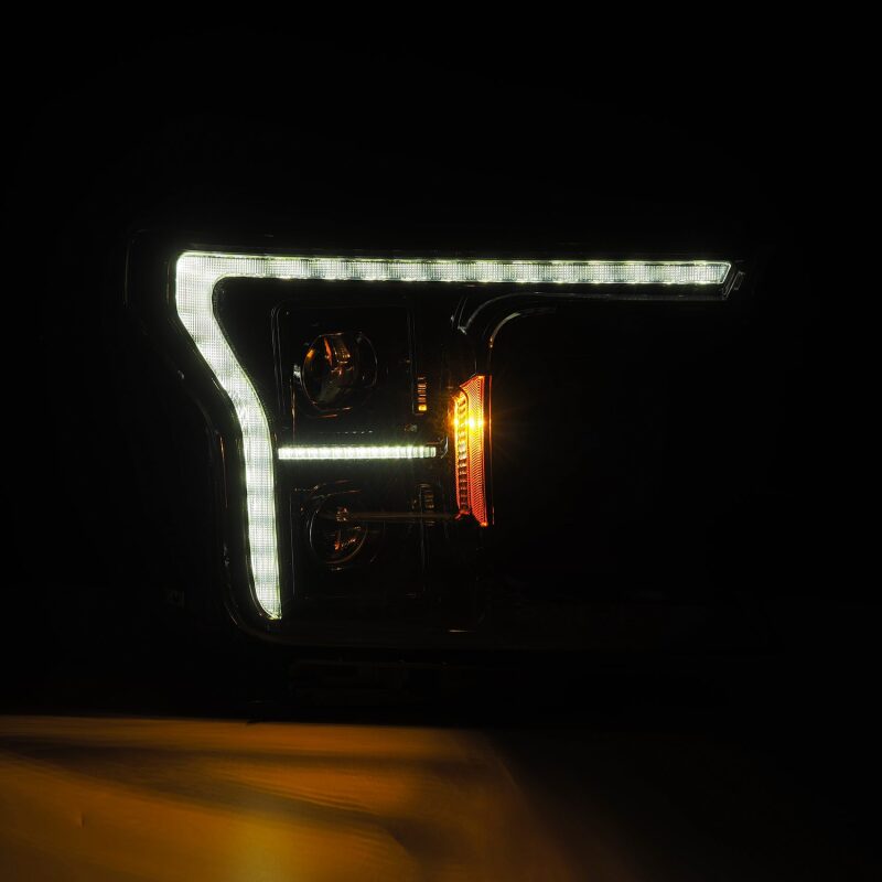 AlphaRex LED Proj HL | Ford F-150 (15-20) (LUXX w/ Actv Lt Seq Sig SB) (880251)