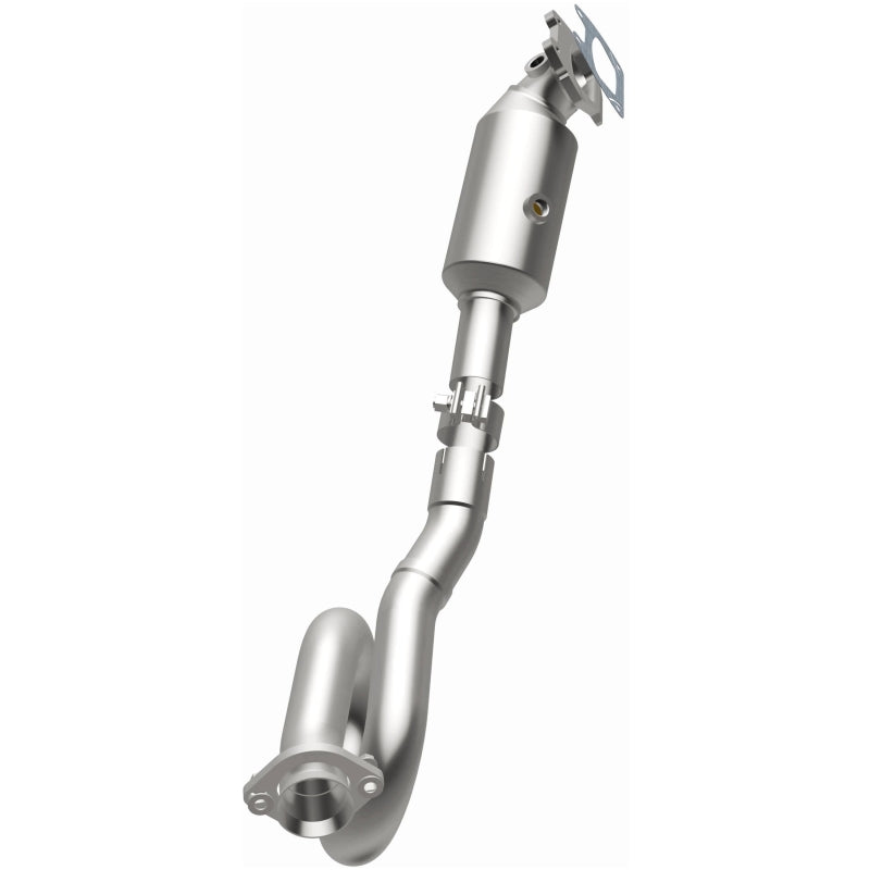 MagnaFlow Direct Fit OEM Catalytic Converter Federal/EPA (DRIVER): Jeep Wrangler JK 2012-2018 3.6L