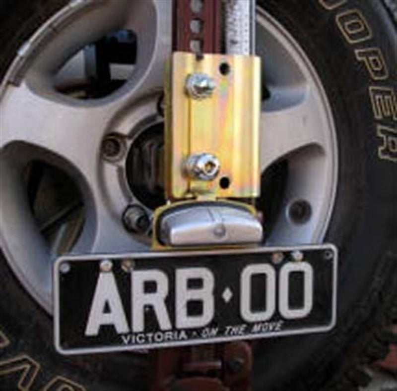 ARB Hi Lift Mount W/Carrier | Toyota Land Cruiser (08-21) (5700060)