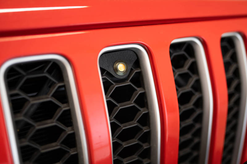 DV8 Offroad Amber Marker Lights: Jeep Wrangler (18-21) / Wrangler JK (18)