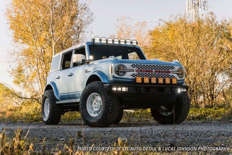 Diode Dynamics SS5 6 - Pod CrossLink Sport White Combo Grille Lightbar Kit - 2021 Ford Bronco Lights offroad accessory | Iron Ridge Offroad
