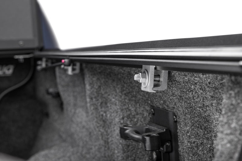 Extang Endure ALX Tonneau Cover | Chevrolet Silverado 1500 / GMC Sierra 1500/2500HD/3500HD (19-26) (80457)