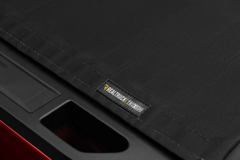 Truxedo Sentry CT Tonneau | Chevrolet Silverado 1500 / GMC Sierra 1500 (19-26) / Silverado ZR2 / Sierra AT4 / AT4X (22-26) (1572416)