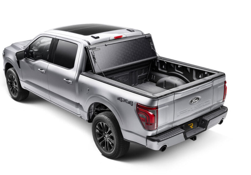 BAK 5.7ft Bed Cover | Ford F-150 (21-23, 24-26) / Lightning (22+) (226339)
