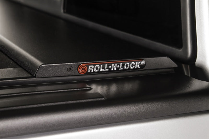 Roll-N-Lock 67in M-Series Retractable Tonneau Cover | Dodge Ram 1500 (09-17) (LG447M)