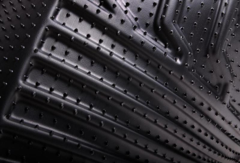 LUND Catch-It Rear Floor Liner | Jeep Wrangler Unlimited (07-14) (383006-B)