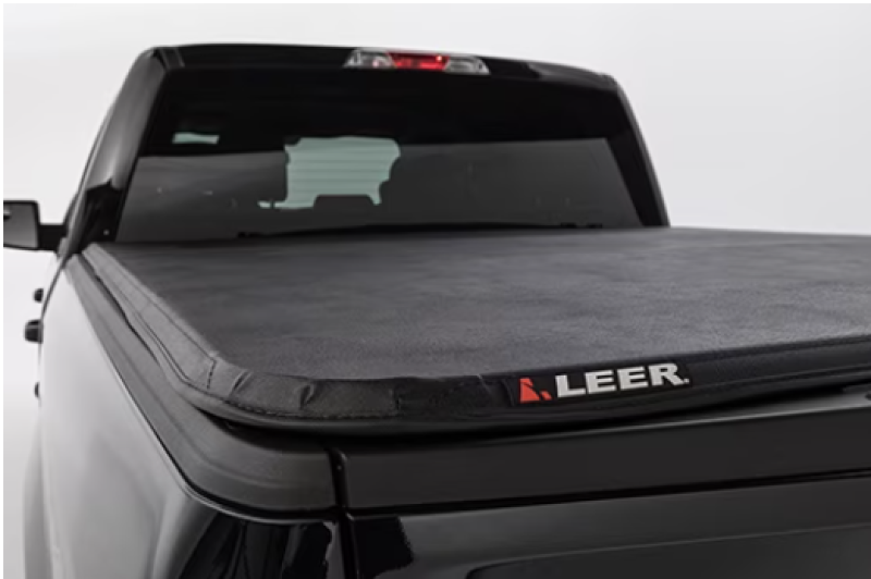 LEER Colorado/Canyon LATITUDE CC 5Ft2In Tonneau Cover | Chevrolet Colorado / GMC Canyon (630105)