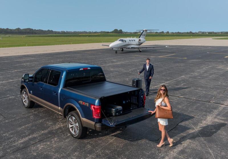 RetraxPRO MX Bed Cover | Ford F-150 (15-20), Raptor (17-20) (80373)