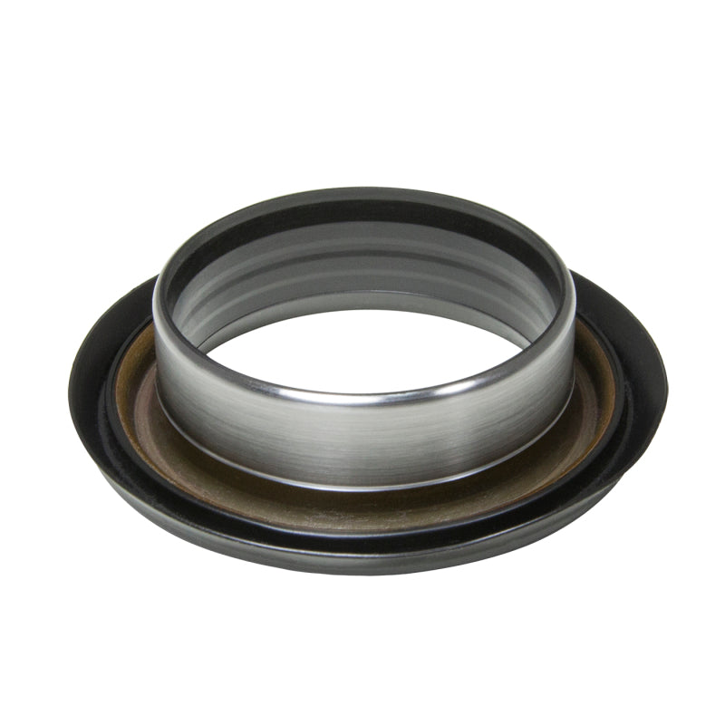Yukon Gear Adapter Sleeve for GM 8.6in/9.5in Yokes | Chevrolet Colorado / GMC Canyon (15-22) (YY GM26060975)
