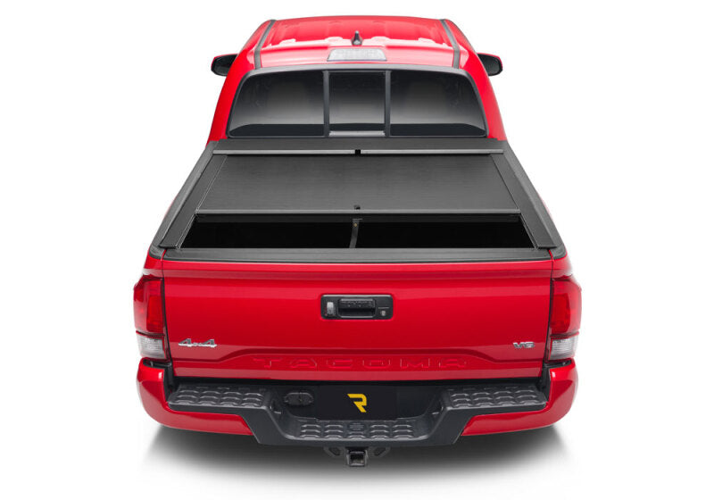 Roll-N-Lock M-Series Tonneau Cover | Toyota Tacoma (16-19 / 20-23) (LG531M)