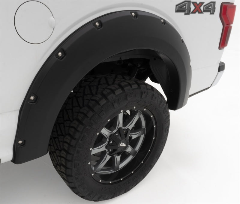 Bushwacker 18-19 Ford F-150 Pocket Style Flares 4 pc | Ford F-150 (15-17, 18-20) (20945-12)