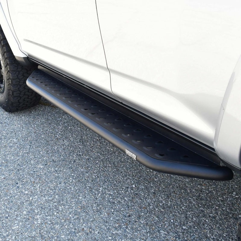 Westin Outlaw Running Boards | Toyota 4Runner (10-17) (28-32165)