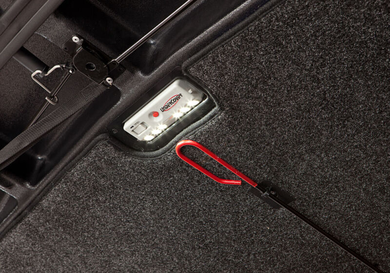 UnderCover Elite LX Hard Tonneau Cover | GMC Sierra 1500 / Sierra AT4 (19-26) (UC1208L-G7C)