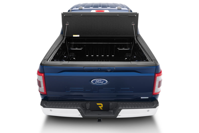 Undercover ArmorFlex Bed Cover | Ford F-150 (21-26) Crew Cab 5.5ft (AX22029)