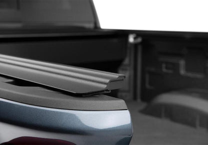 RetraxONE MX Bed Cover | Chevrolet Silverado 2500HD/3500HD (20-26) / GMC Sierra 2500HD/3500HD (20-26) (60484)