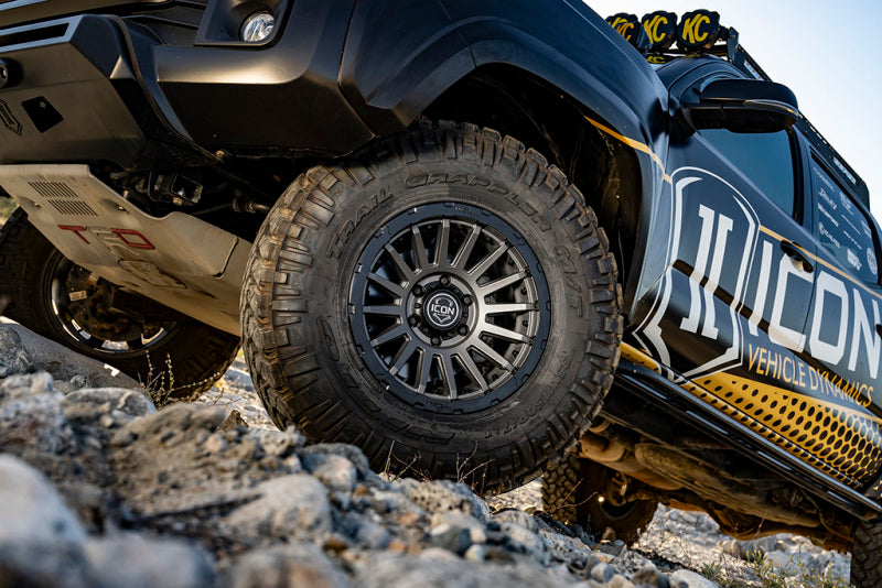 ICON Recon Pro 17x8.5 6x5.5 0mm Offset Wheel | Ford Bronco (21-26) (23617858347CH)