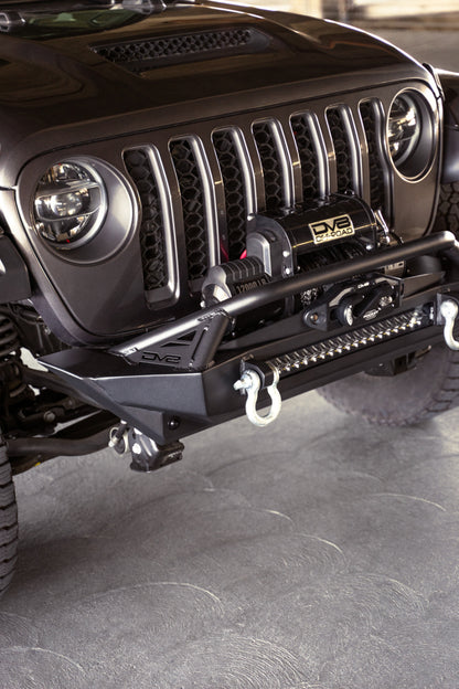 DV8 Offroad FS-1 Series Stubby Front Bumper: Jeep Gladiator / Wrangler (18-26) - Black Powder Coat