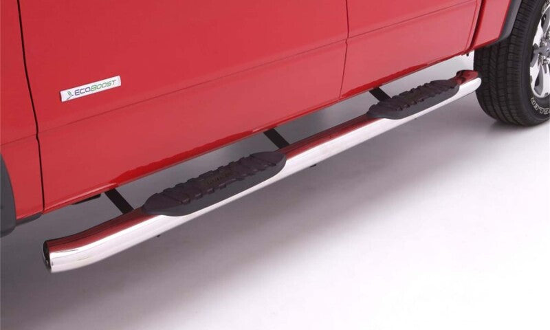 Lund 15-18 Ford F-150 SuperCrew 5in. Curved Oval SS Nerf Bars | Ford F-150 (15-18) / Raptor (17-20) / Lightning (22-26) (23789008)