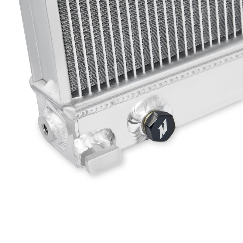 Mishimoto Performance Aluminum Radiator | Toyota Tundra (07-21) (MMRAD-TUN-07)