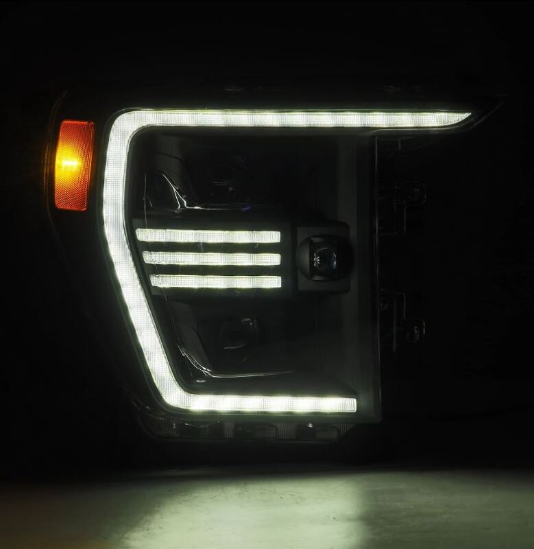 AlphaRex PRO-Series Halogen Projector Headlights | Ford F150 (21-23) (880293)