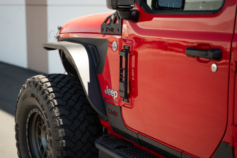 DV8 Offroad Powder Coated Hinge Mounted Step: Jeep Wrangler / Gladiator (2018-2026)