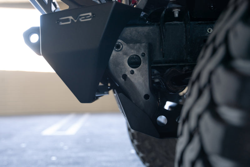 DV8 Offroad Front Bumper Sway-Bar Disconnect Motor Skid Plate | Jeep Wrangler JL (18-25) / Gladiator JT (20-25) (SPJL-02)