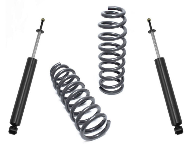 Maxtrac 2.5in Front Lift Kit w/Shocks: Fits Most Dodge / Ram 1500 Models (2002-2018)
