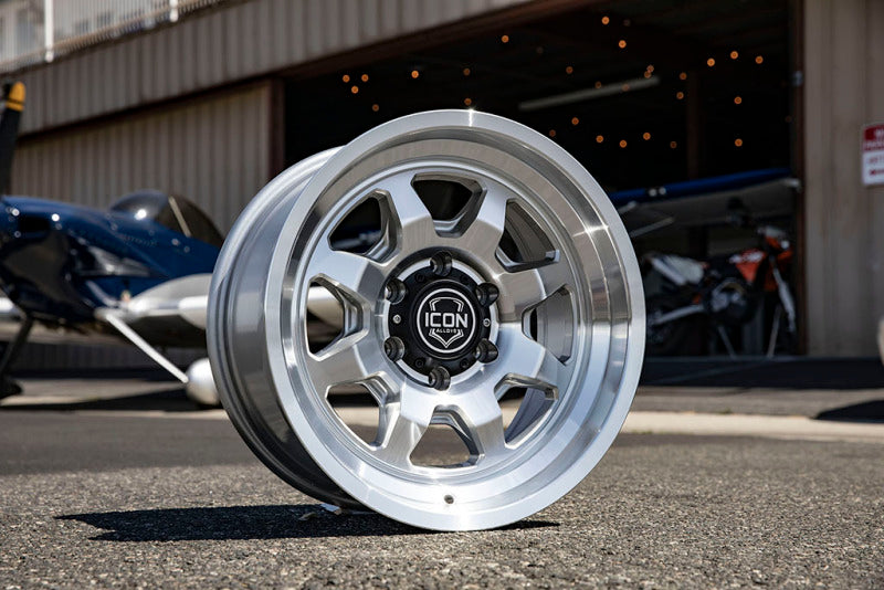 ICON 17 X 8.5 6 X 5.5 0mm Offset 4.75in BS Silver Machined | Ford Bronco (21-26) (8117858347SM)