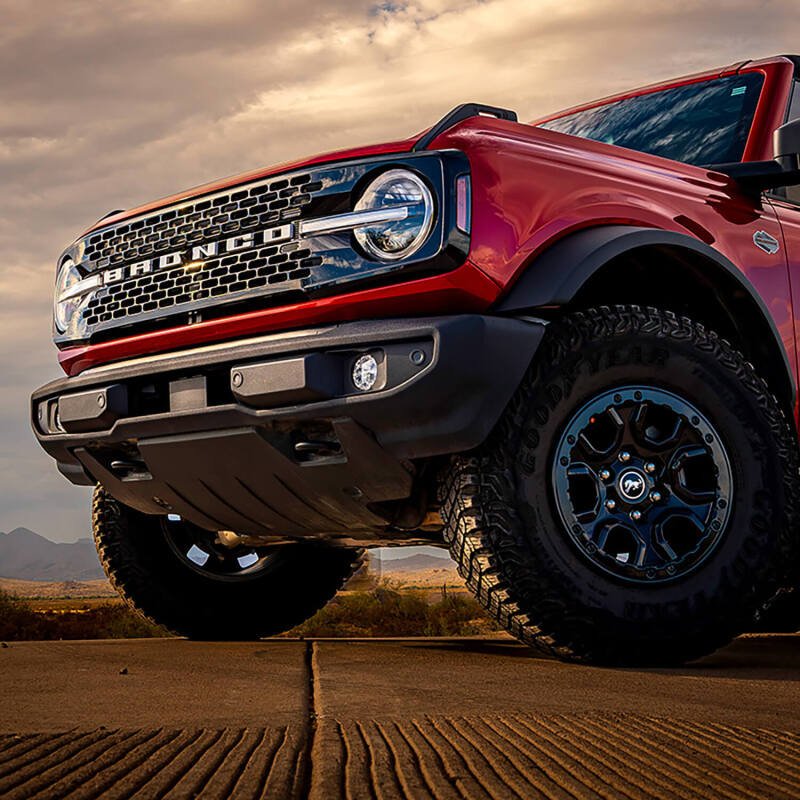 Nacho Lighting Nacho SAE Plug N Play White Fog Light Kit - 2021+ Ford Bronco Lights offroad accessory | Iron Ridge Offroad