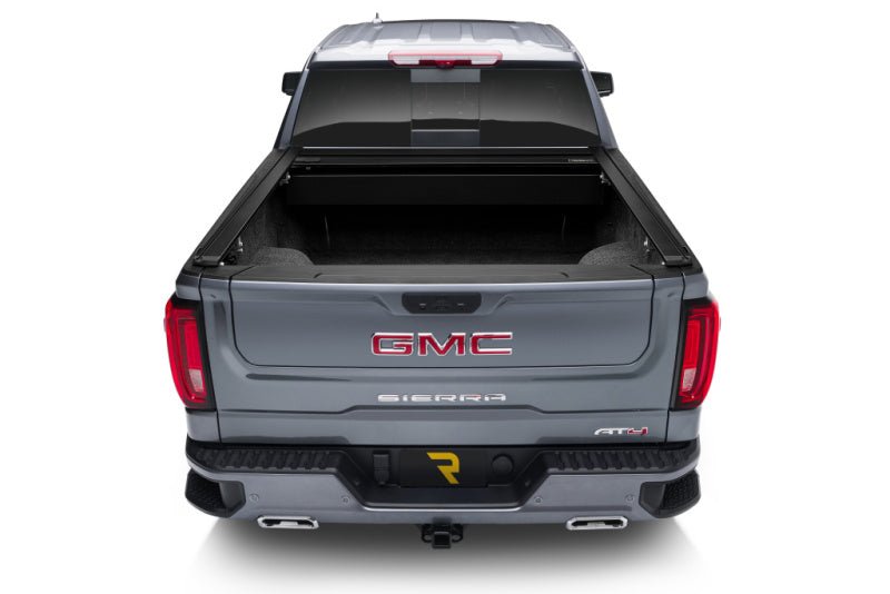 Retrax 5ft Bed RetraxONE XR | Chevrolet Colorado (15-22) / GMC Canyon (15-26) (T-60454) Tonneau Covers offroad accessory | Iron Ridge Offroad