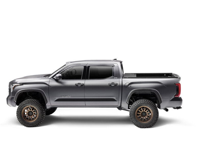 Retrax EQ Bed Cover | Chevrolet Silverado 2500HD/3500HD / GMC Sierra 2500HD/3500HD (20-26) (EQ0484-1) Tonneau Covers offroad accessory | Iron Ridge Offroad