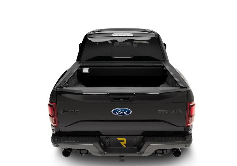 Retrax PowertraxPRO MX | Chevrolet Silverado 2500HD/3500HD (20-26) / GMC Sierra 2500HD/3500HD (20-26) (90484) Tonneau Covers offroad accessory | Iron Ridge Offroad