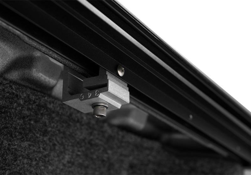 Roll-N-Lock A-Series Retractable Tonneau Cover | Chevrolet Colorado (15-22) / Colorado ZR2 (17-22) / GMC Canyon (15-22) (BT262A) Tonneau Covers offroad accessory | Iron Ridge Offroad