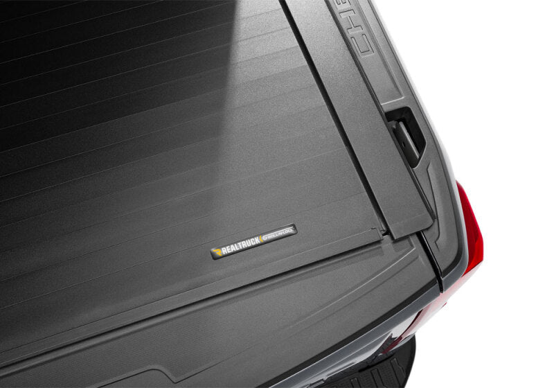 Roll-N-Lock E-Series Retractable Tonneau Cover | Chevrolet Silverado 1500 / GMC Sierra 1500 (19-26) (RC223E) Tonneau Covers offroad accessory | Iron Ridge Offroad