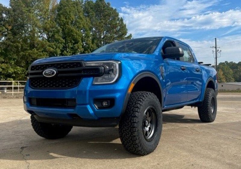 Superlift 2024+ Ford Ranger 2.5in Leveling Kit Suspension offroad accessory | Iron Ridge Offroad